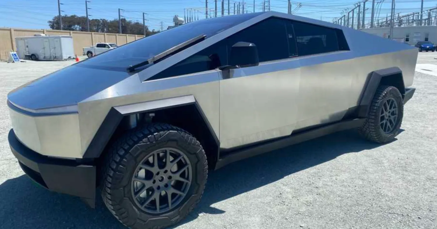 tesla cybertruck