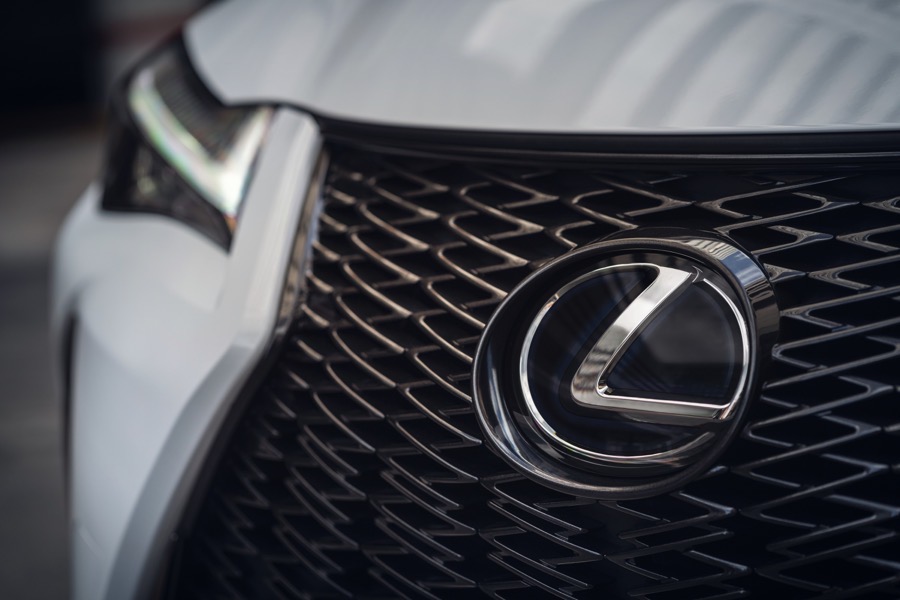 design lexus ux hybrid