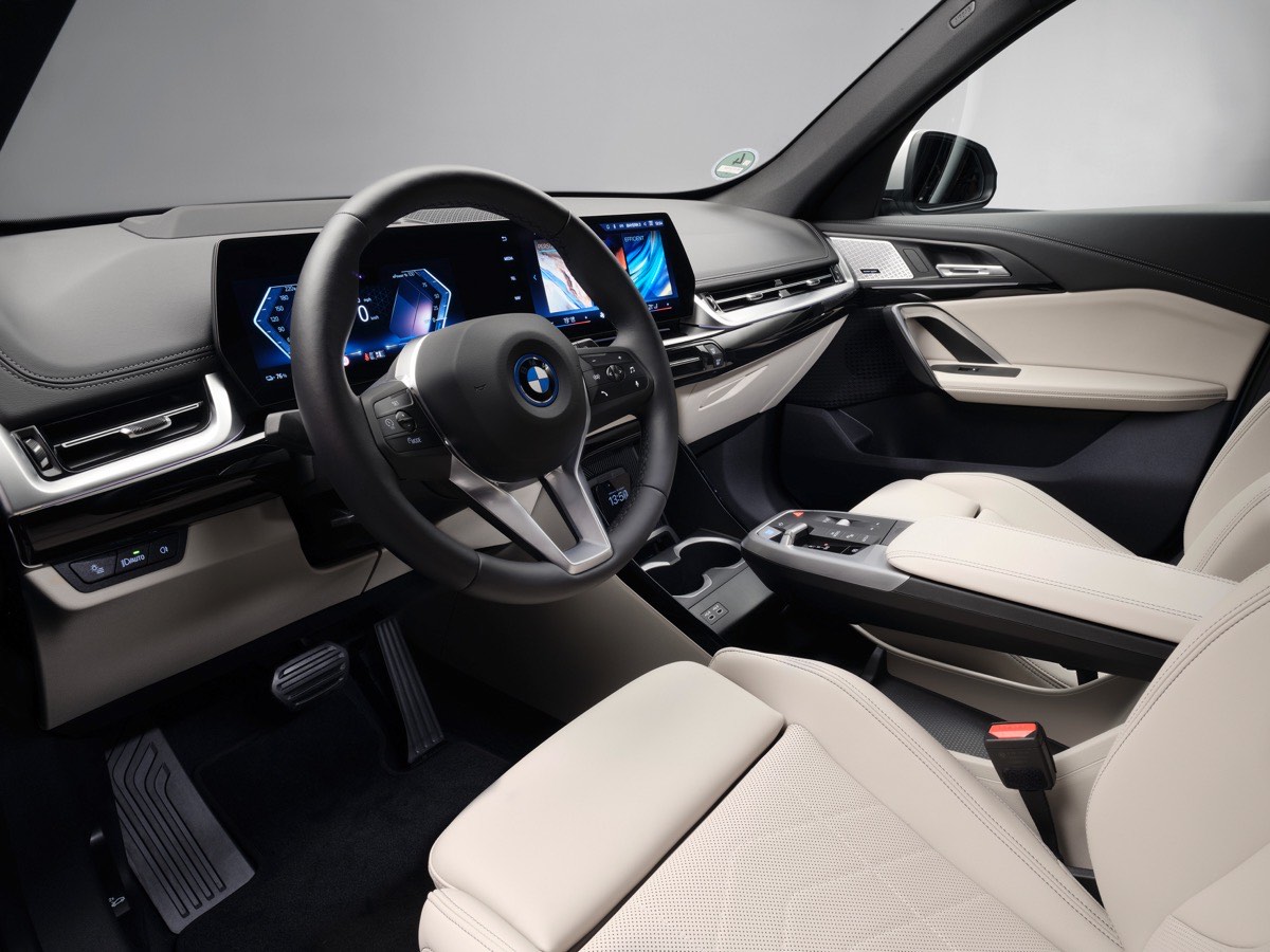 Interni BMW iX1 eDrive20
