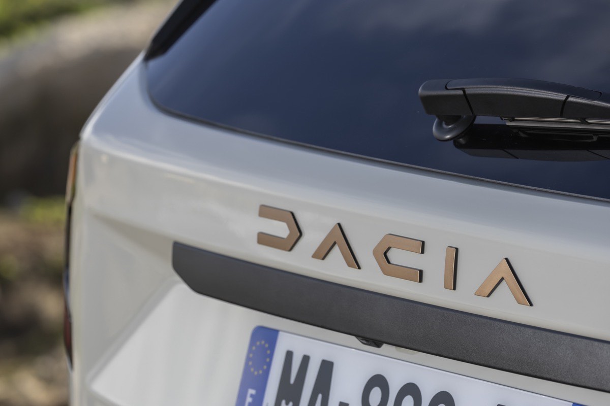 Dacia Duster Ibrida
