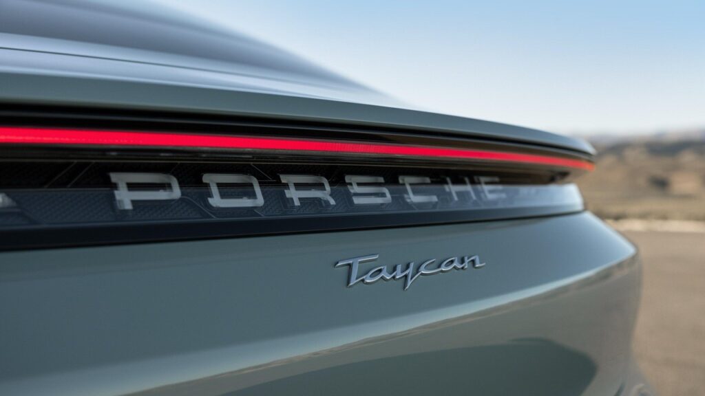 Porsche Taycan 2024