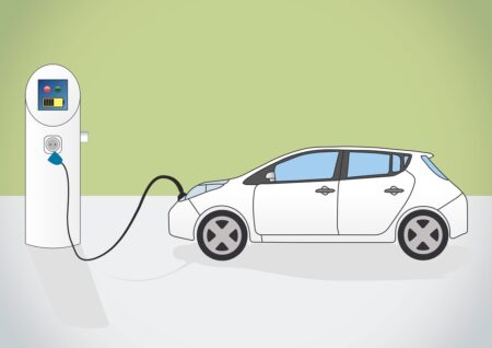 Auto elettrica e ibrida plug-in