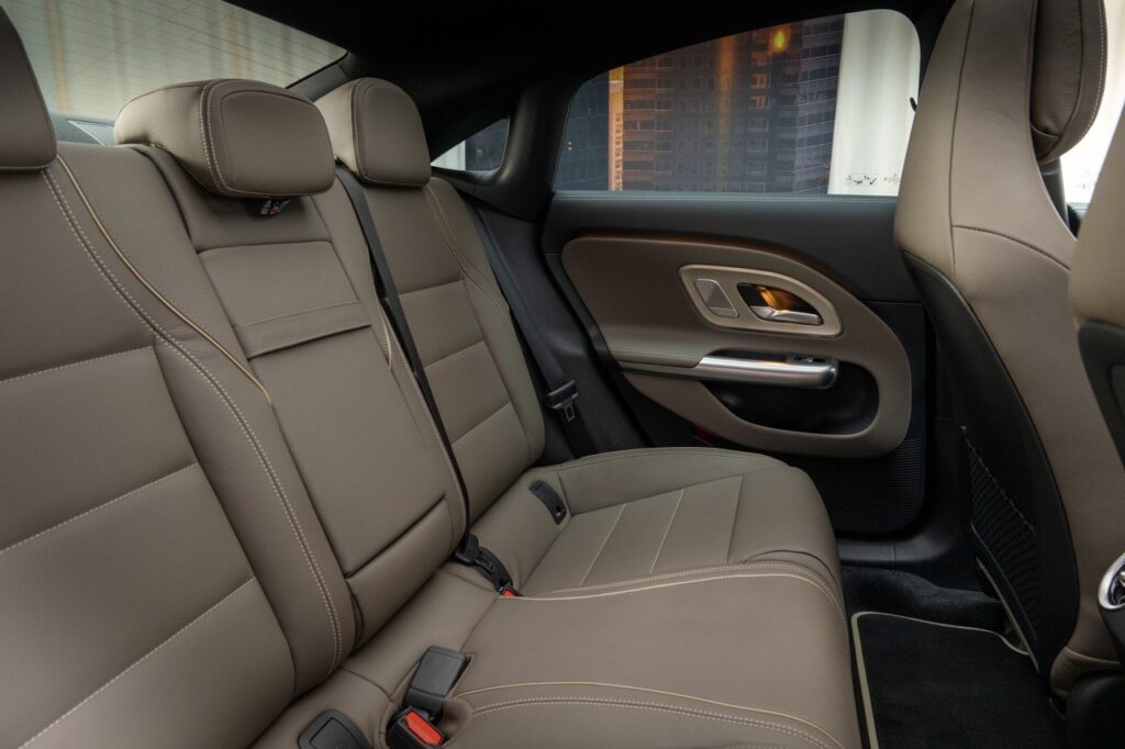 Interni nuova Mercedes CLA