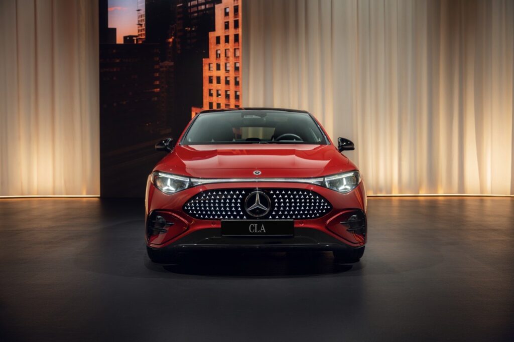 Design nuova Mercedes CLA