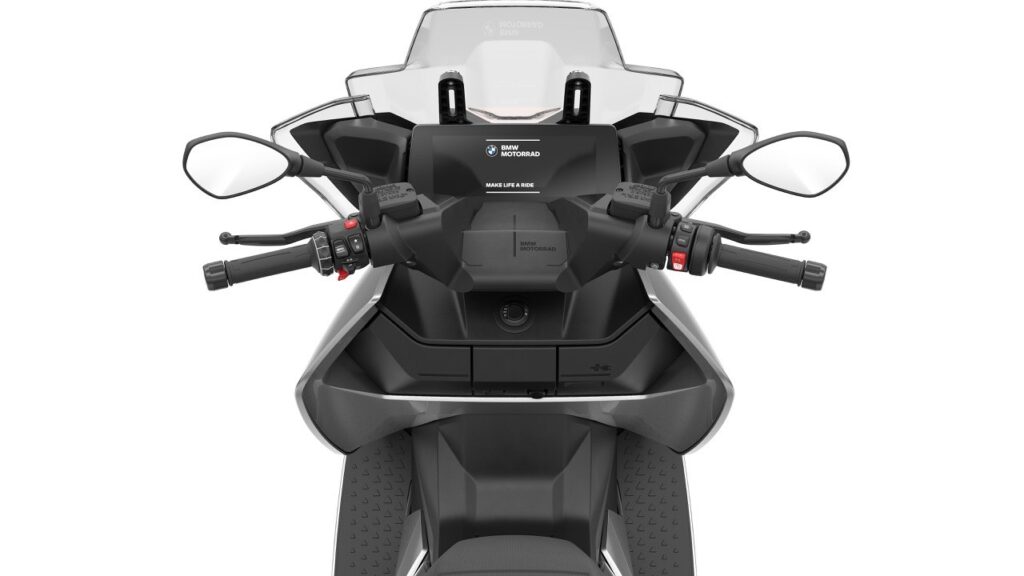 BMW CE 04 2026 Exclusive