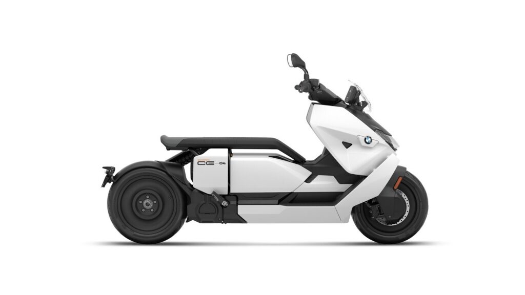 BMW CE 04 2026 Basic